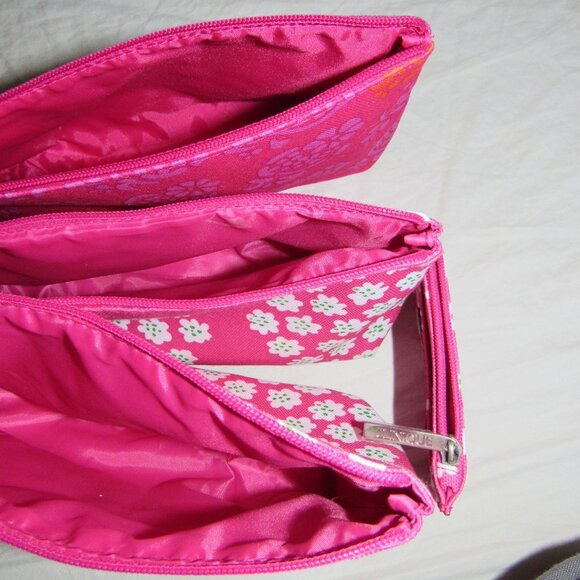 Lot of 4 Marimekko for Clinique Cosmetic Bags & Card Wallet Pink Floral - Picture 3 of 3